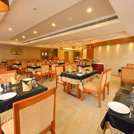 Hotel Kabani International Muvattupuzha Luaran gambar