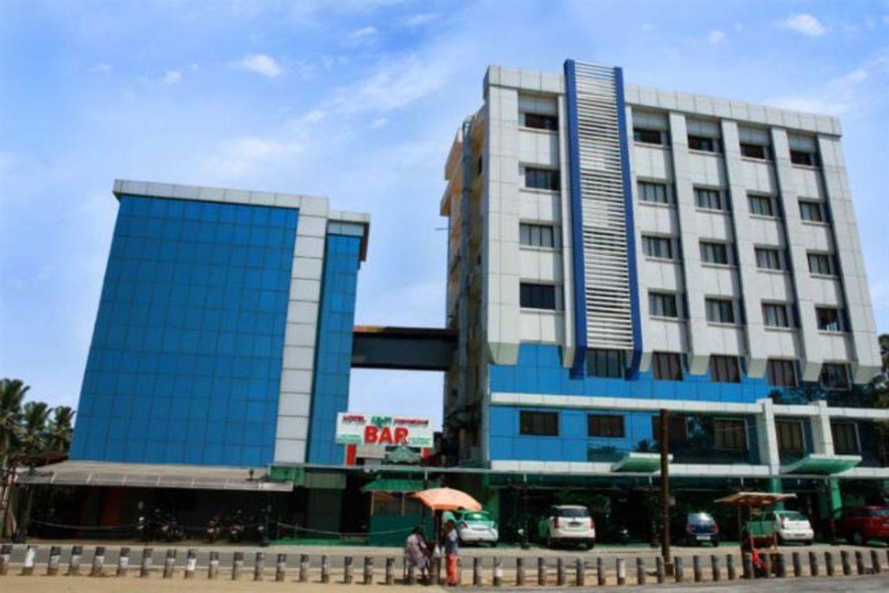 Hotel Kabani International Muvattupuzha Luaran gambar