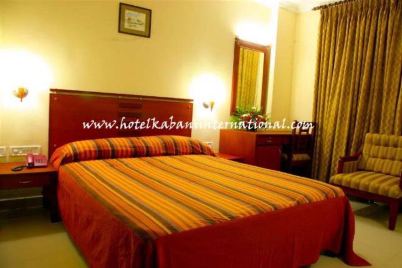 Hotel Kabani International Muvattupuzha Luaran gambar