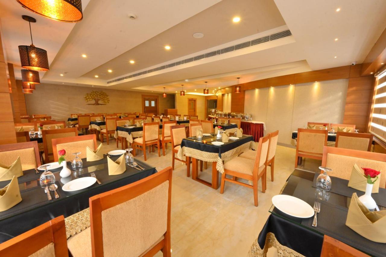 Hotel Kabani International Muvattupuzha Luaran gambar