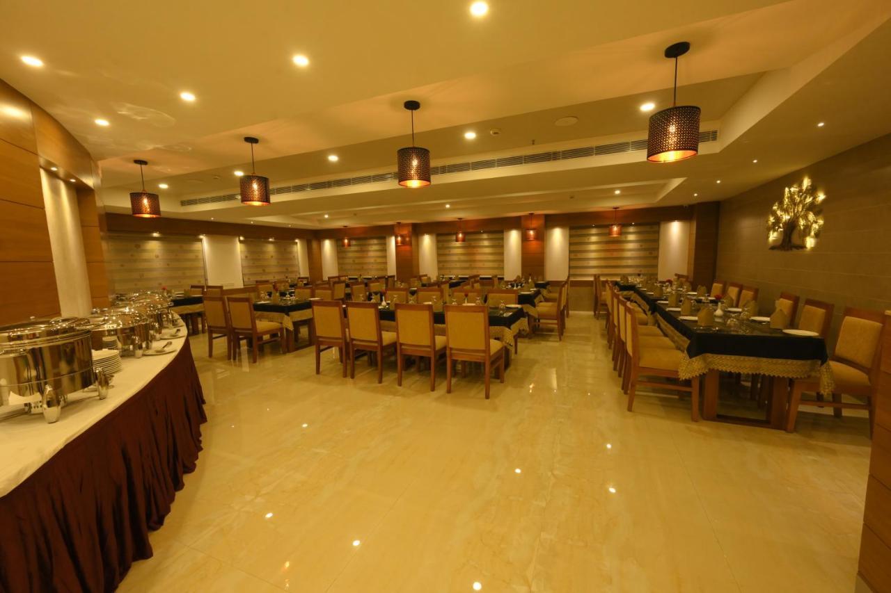 Hotel Kabani International Muvattupuzha Luaran gambar