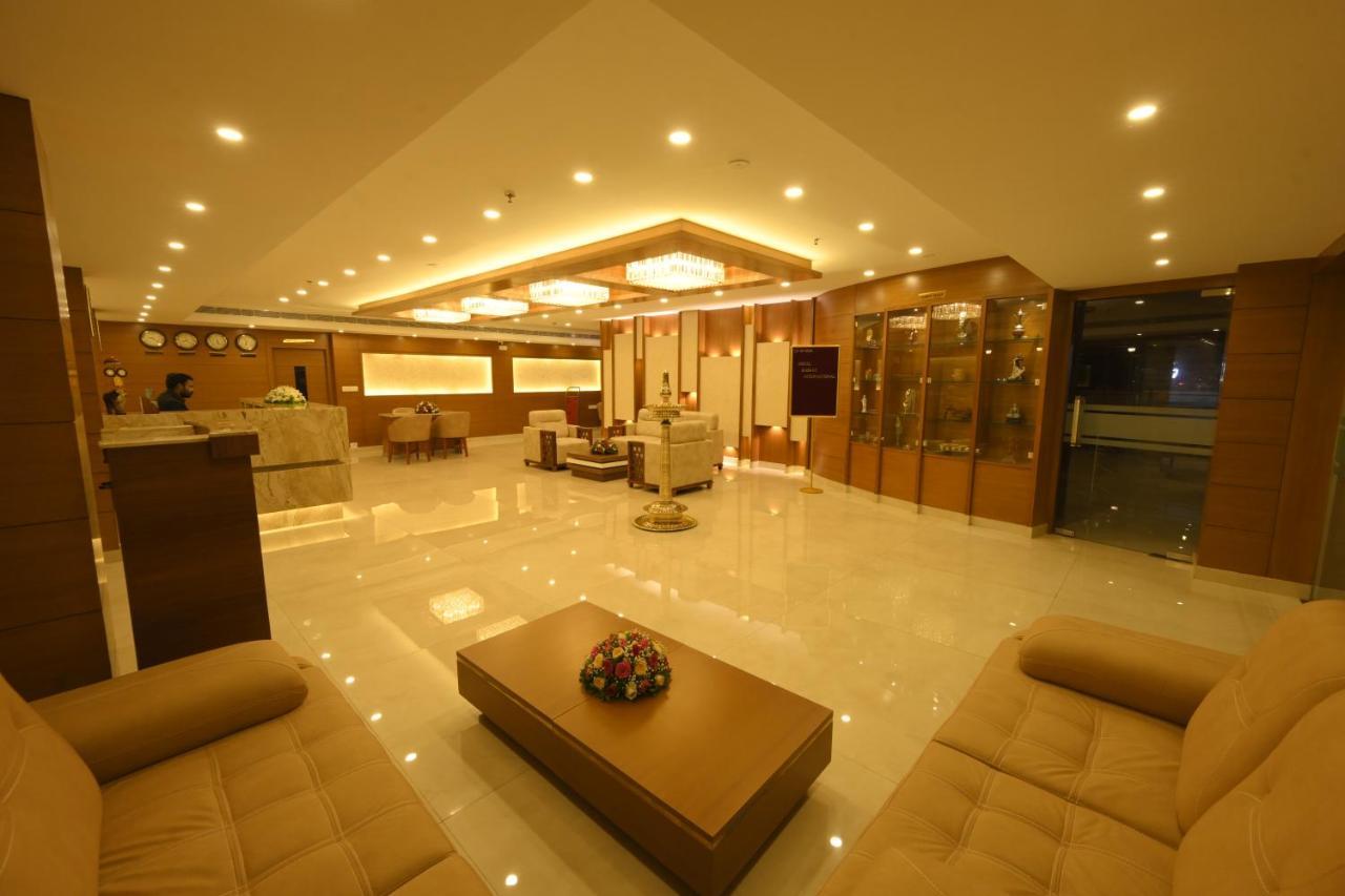 Hotel Kabani International Muvattupuzha Luaran gambar
