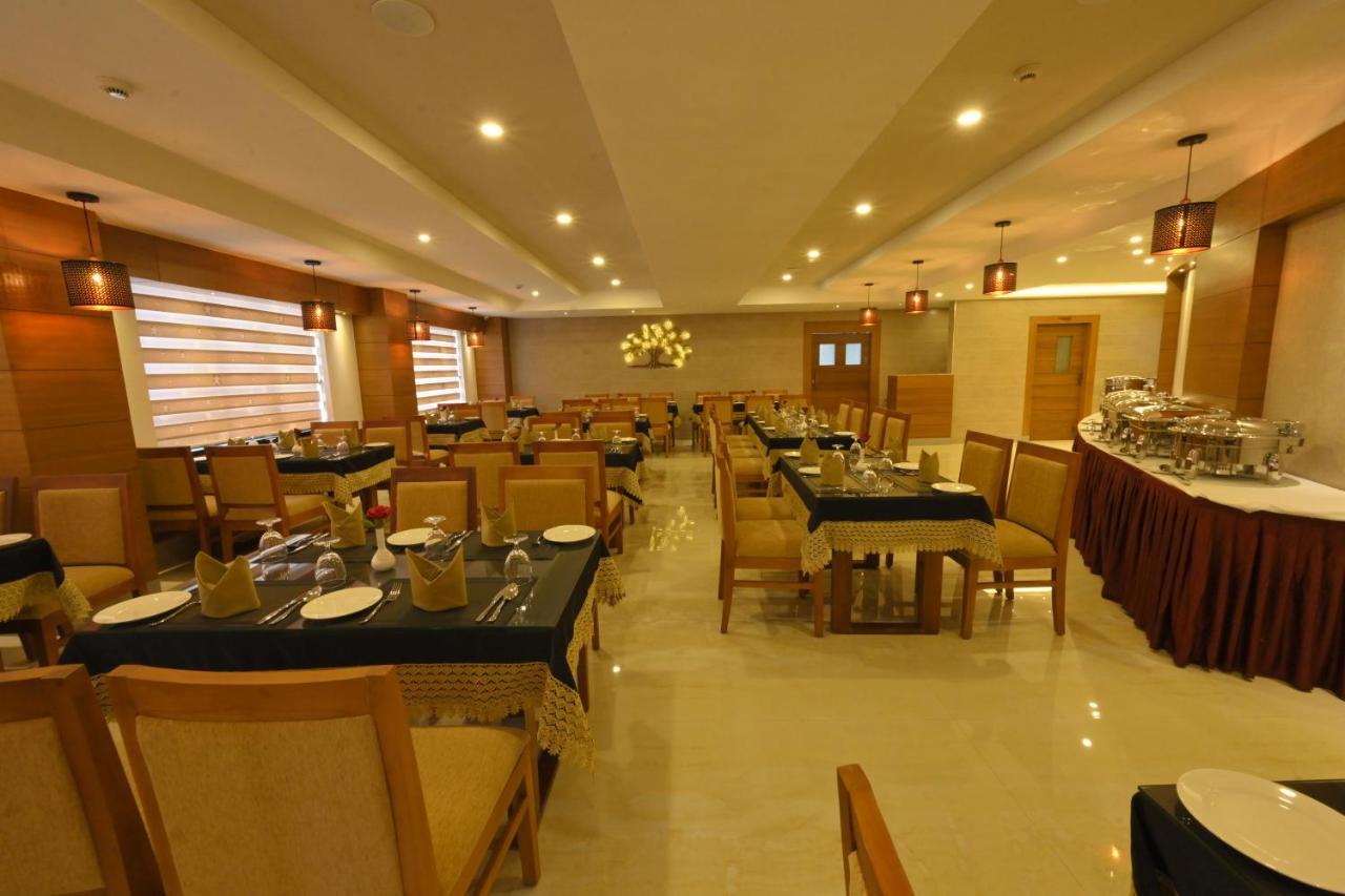 Hotel Kabani International Muvattupuzha Luaran gambar