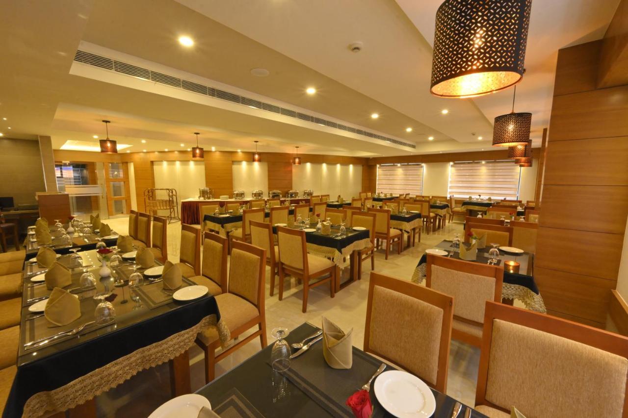 Hotel Kabani International Muvattupuzha Luaran gambar