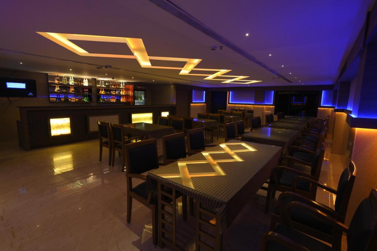 Hotel Kabani International Muvattupuzha Luaran gambar